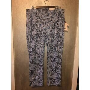 NYDJ  Preppy Mob Wife Hippie Sheri Slim Ankle Kingsnake Lift Tuck Edgy Jeans